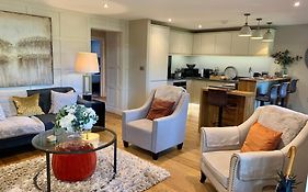 Stunning Hillside Apartment - GREAT MALVERN
